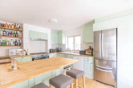 London Road, Brimscombe, Stroud, Image 3