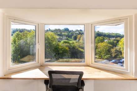 London Road, Brimscombe, Stroud, Image 8