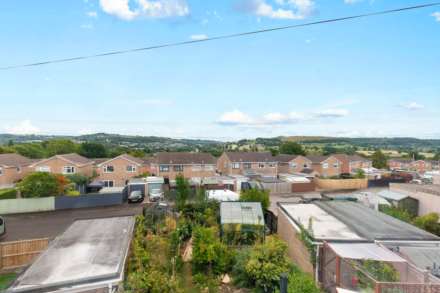 The Bassetts, Cashes Green, Image 23