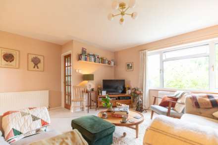 The Bassetts, Cashes Green, Image 4