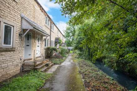 Dudbridge Meadow, Stroud, Image 15