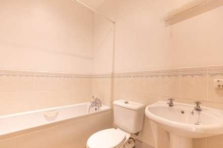 Hill Paul, Cheapside, Stroud, Image 16
