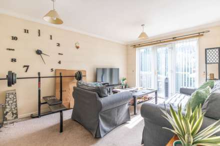 Thrupp, Stroud, Image 3