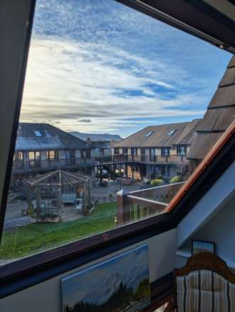 St Matthews Court, Cainscross, Image 14