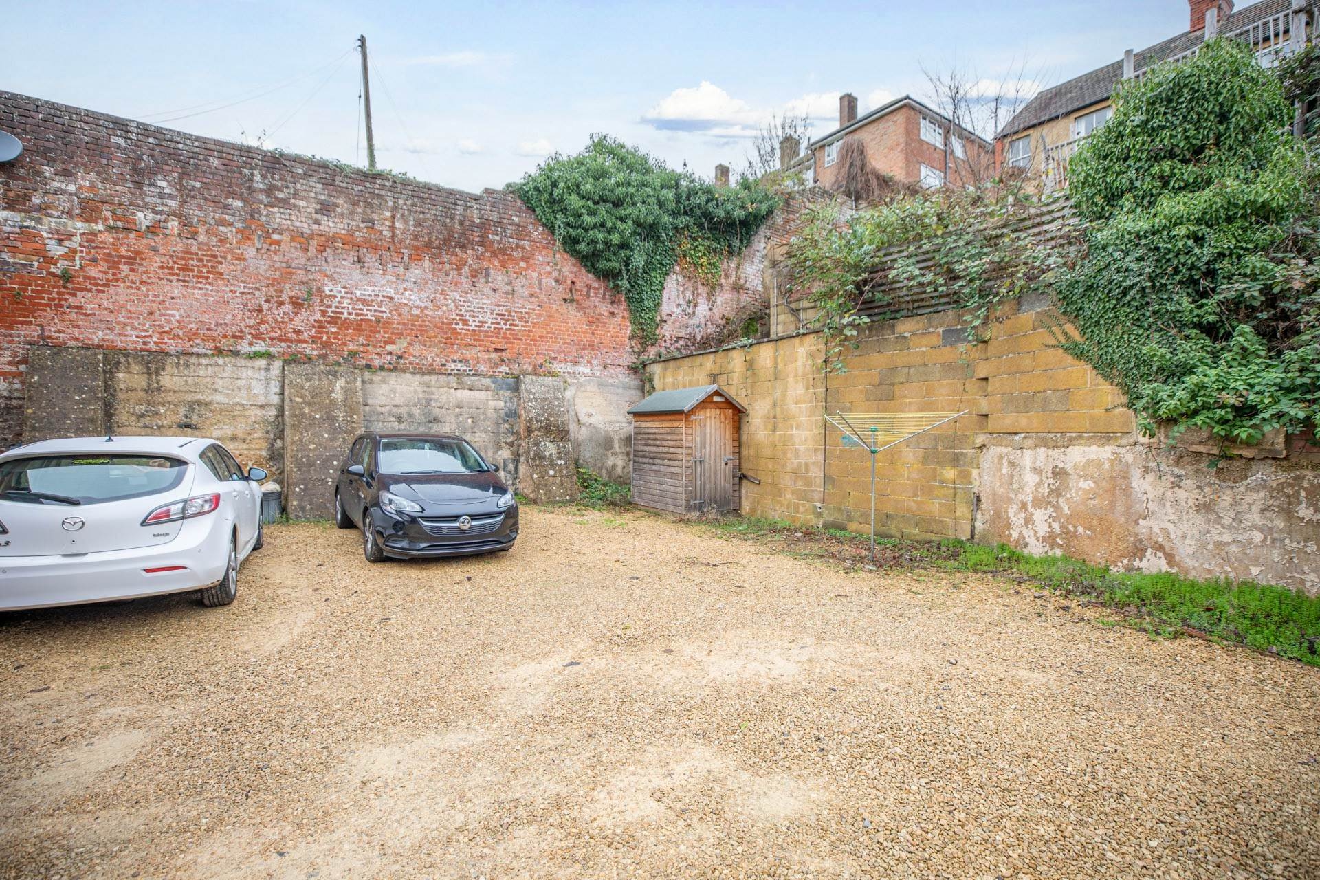 London Road, Thrupp, Image 10