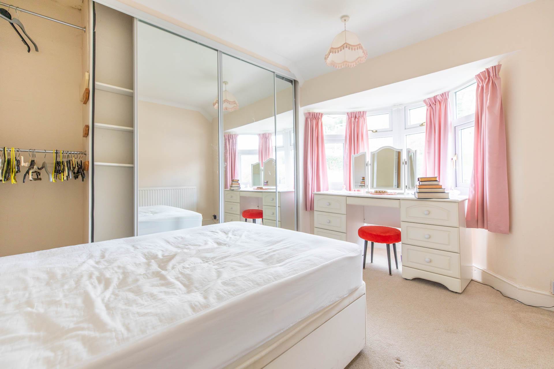 Bourne Lane, Stroud, Image 11