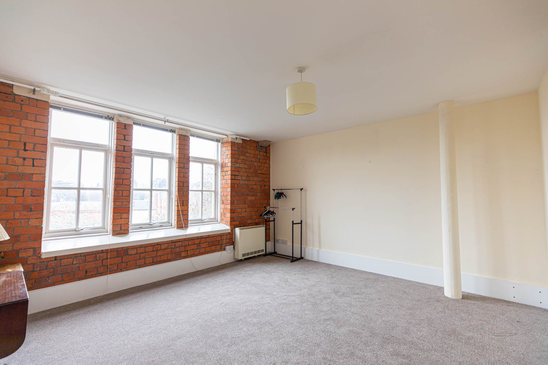 Hill Paul, Cheapside, Stroud, Image 6