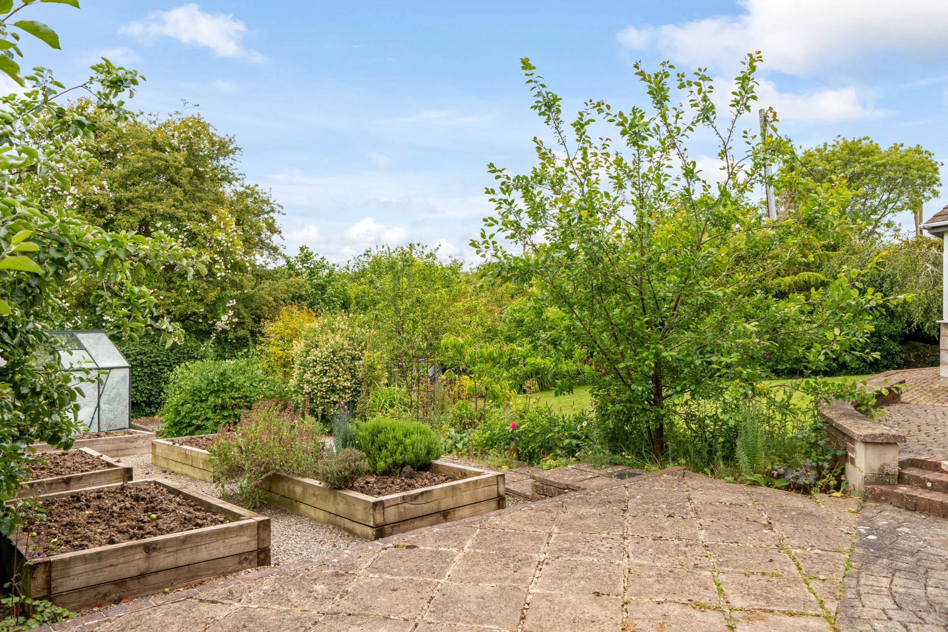 Millend Lane, Eastington, Image 24