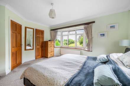 Millend Lane, Eastington, Image 12