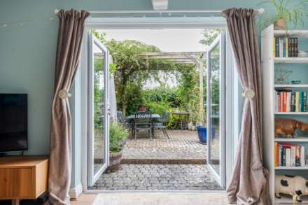 Millend Lane, Eastington, Image 4