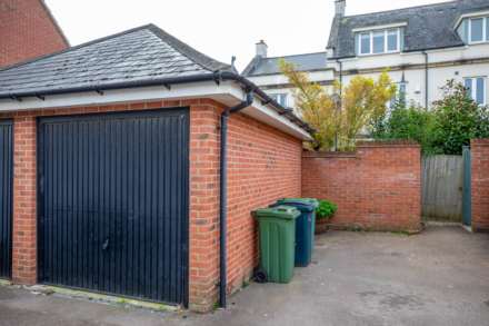 Yew Tree Road, Brockworth, Gloucester, Image 13