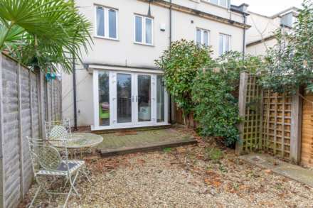 Yew Tree Road, Brockworth, Gloucester, Image 2