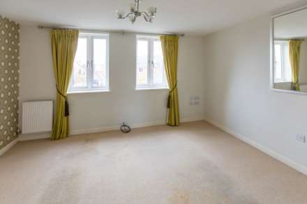 Yew Tree Road, Brockworth, Gloucester, Image 3