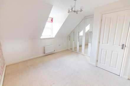 Yew Tree Road, Brockworth, Gloucester, Image 6