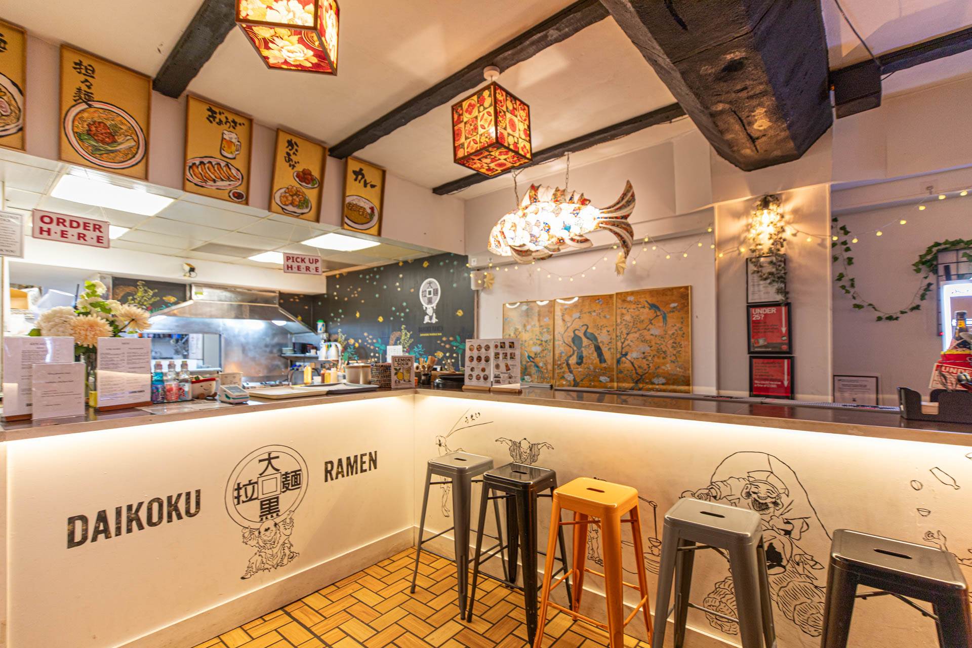 Mixed use Commercial unit & 2 x Self contained two bedroom flats, High Street, Stroud, Image 3