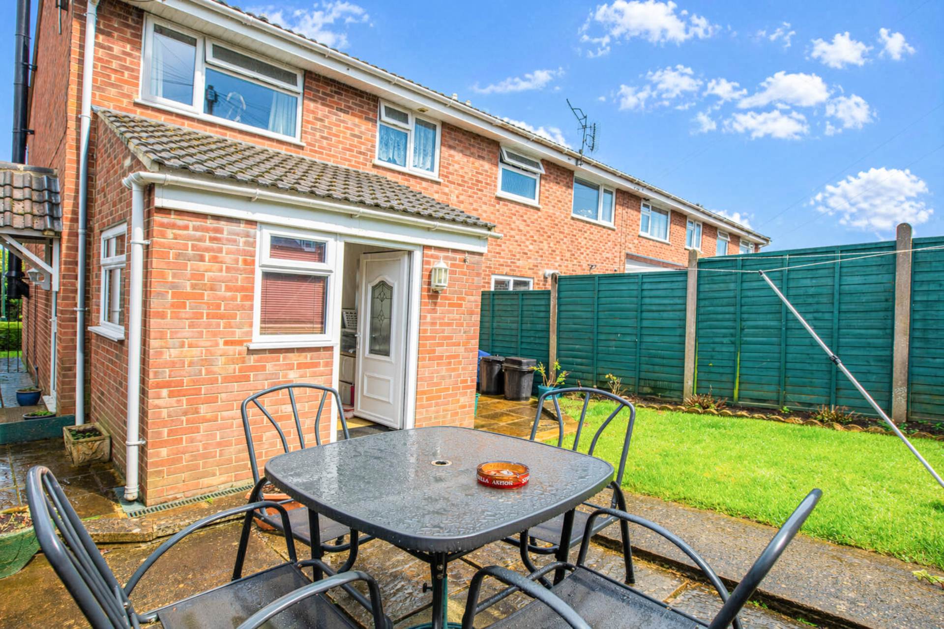 The Bassetts, Cashes Green, Image 19