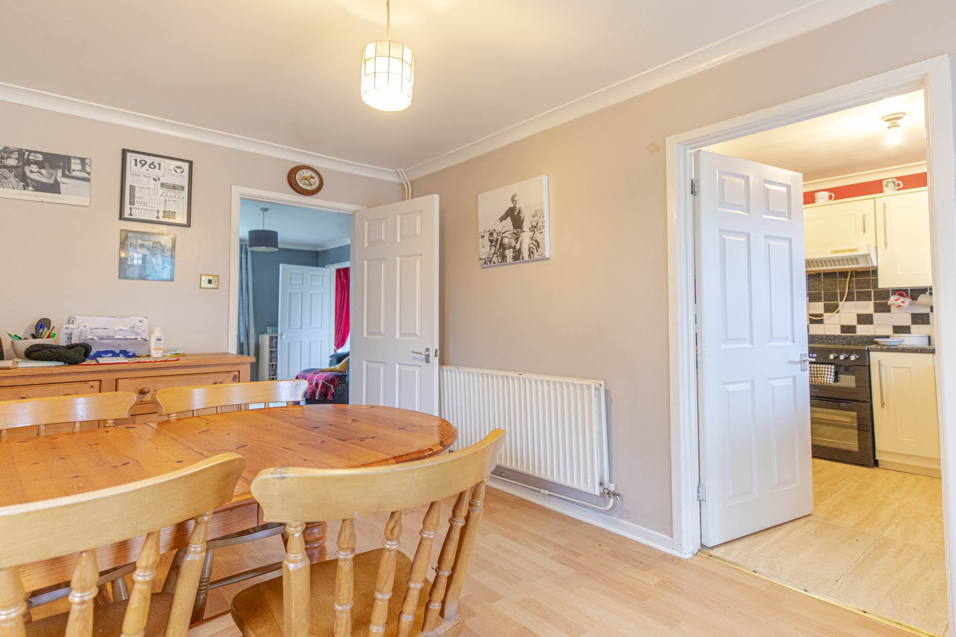 The Bassetts, Cashes Green, Image 9