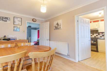 The Bassetts, Cashes Green, Image 9