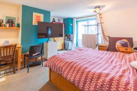 Palazzo Amalfi, Market Street, Nailsworth, Image 5