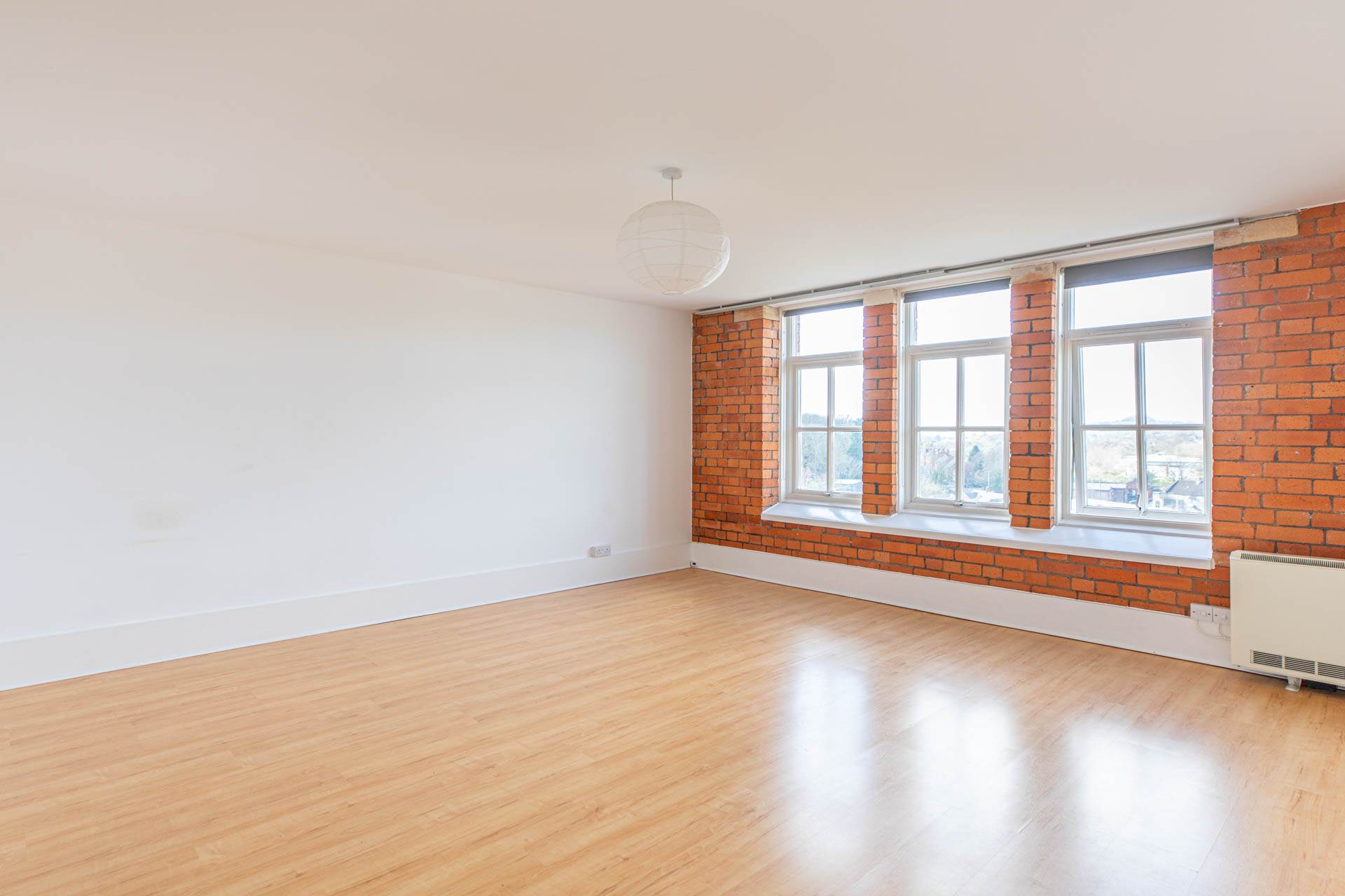 Hill Paul, Stroud, Image 6