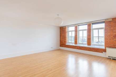 Hill Paul, Stroud, Image 6