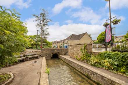 Palazzo Amalfi, Market Street, Nailsworth, Image 9