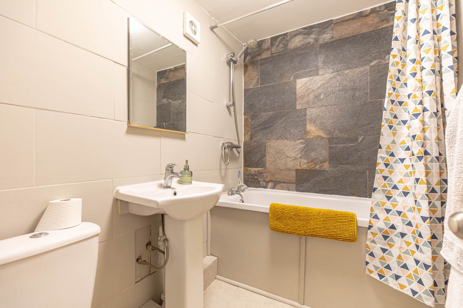 Springfield Road, Cashes Green, Stroud, Image 10