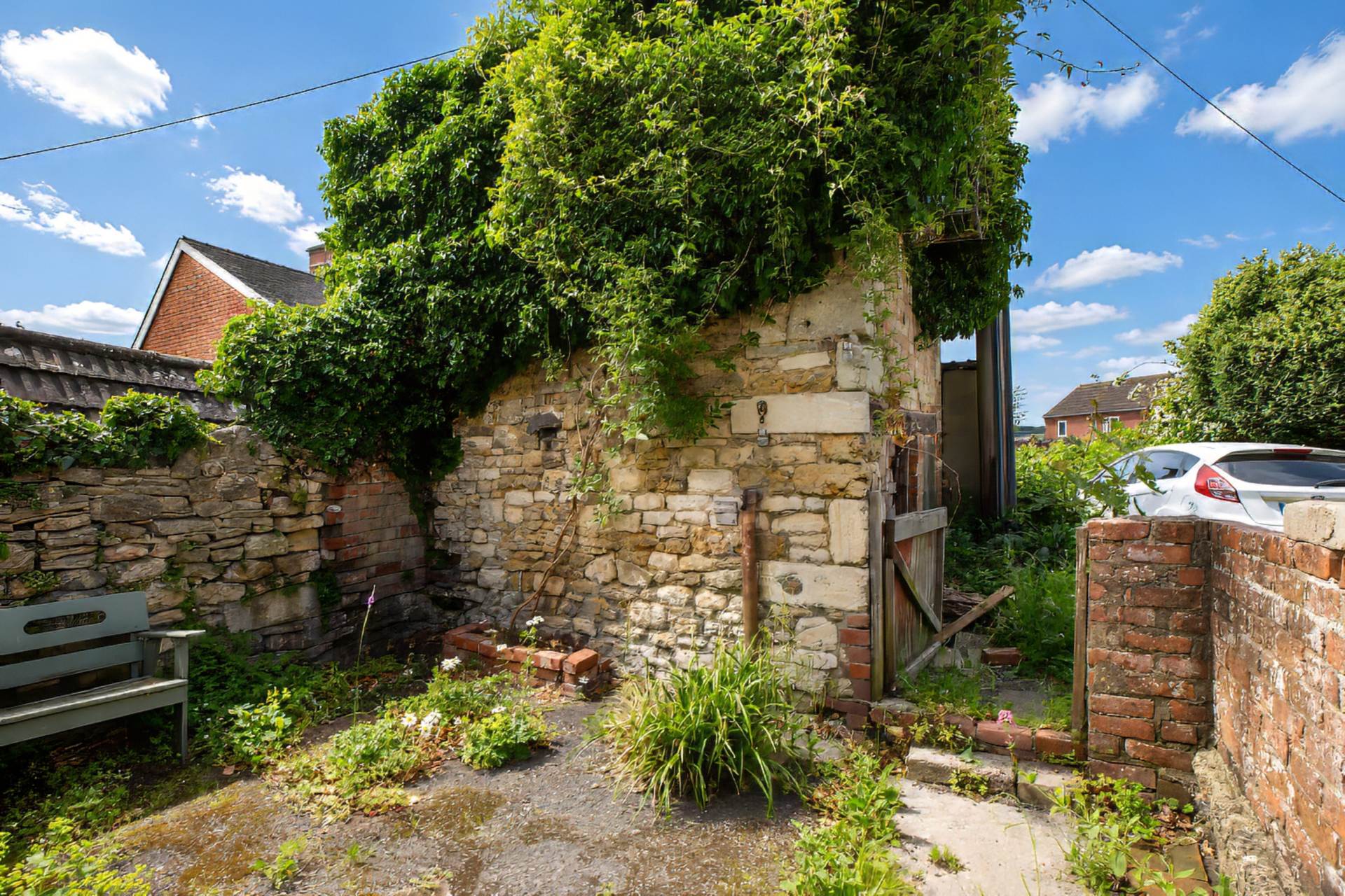 Acre Street, Stroud, Image 23