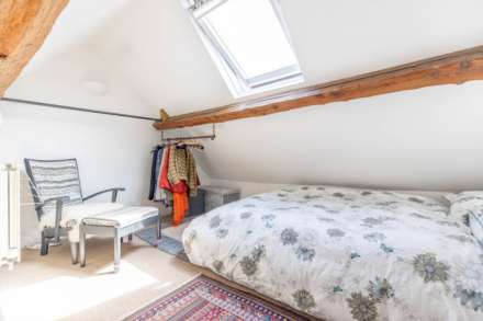 High Street, Chalford, Image 18