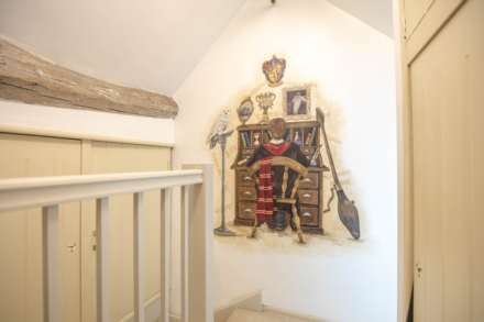 High Street, Chalford, Image 26