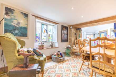 High Street, Chalford, Image 8