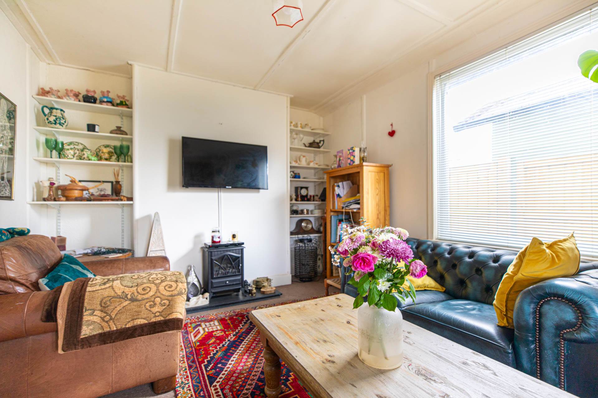 Laburnum Walk, Stonehouse, Image 2