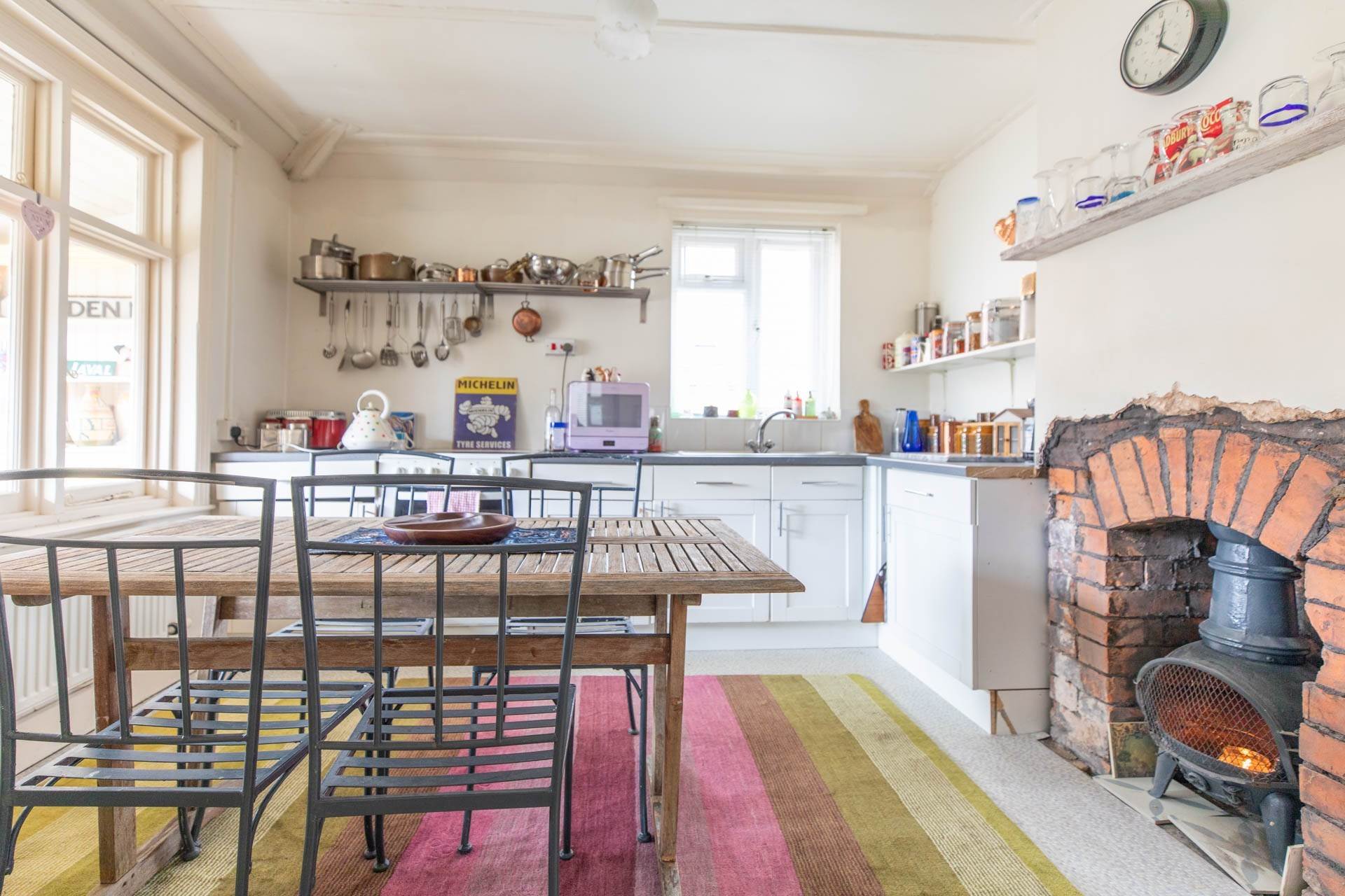 Laburnum Walk, Stonehouse, Image 4