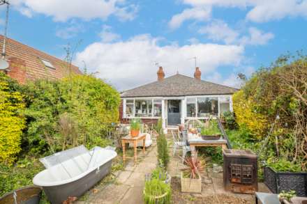 Laburnum Walk, Stonehouse, Image 10