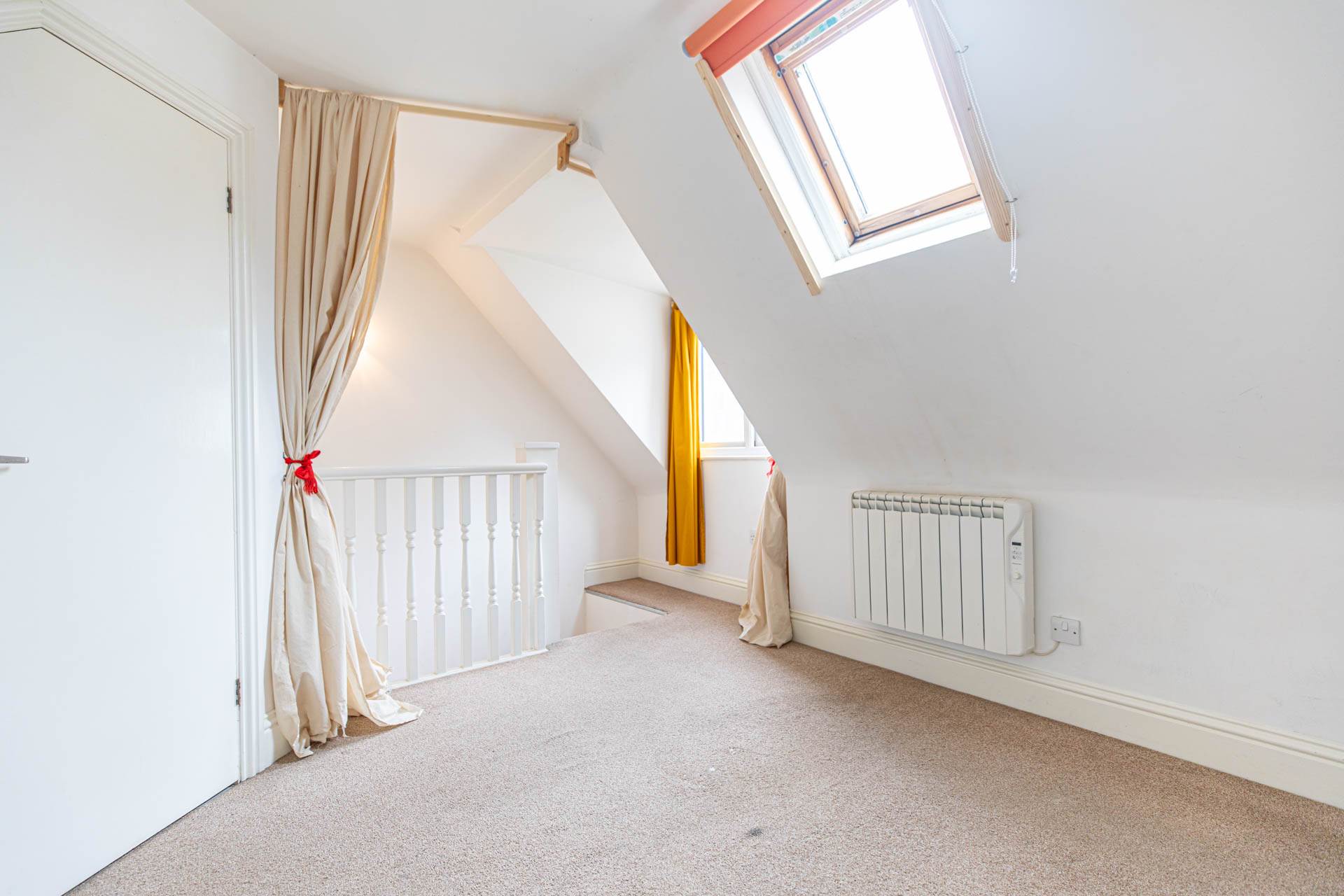 Swan House, Swan Lane, Stroud, Image 9