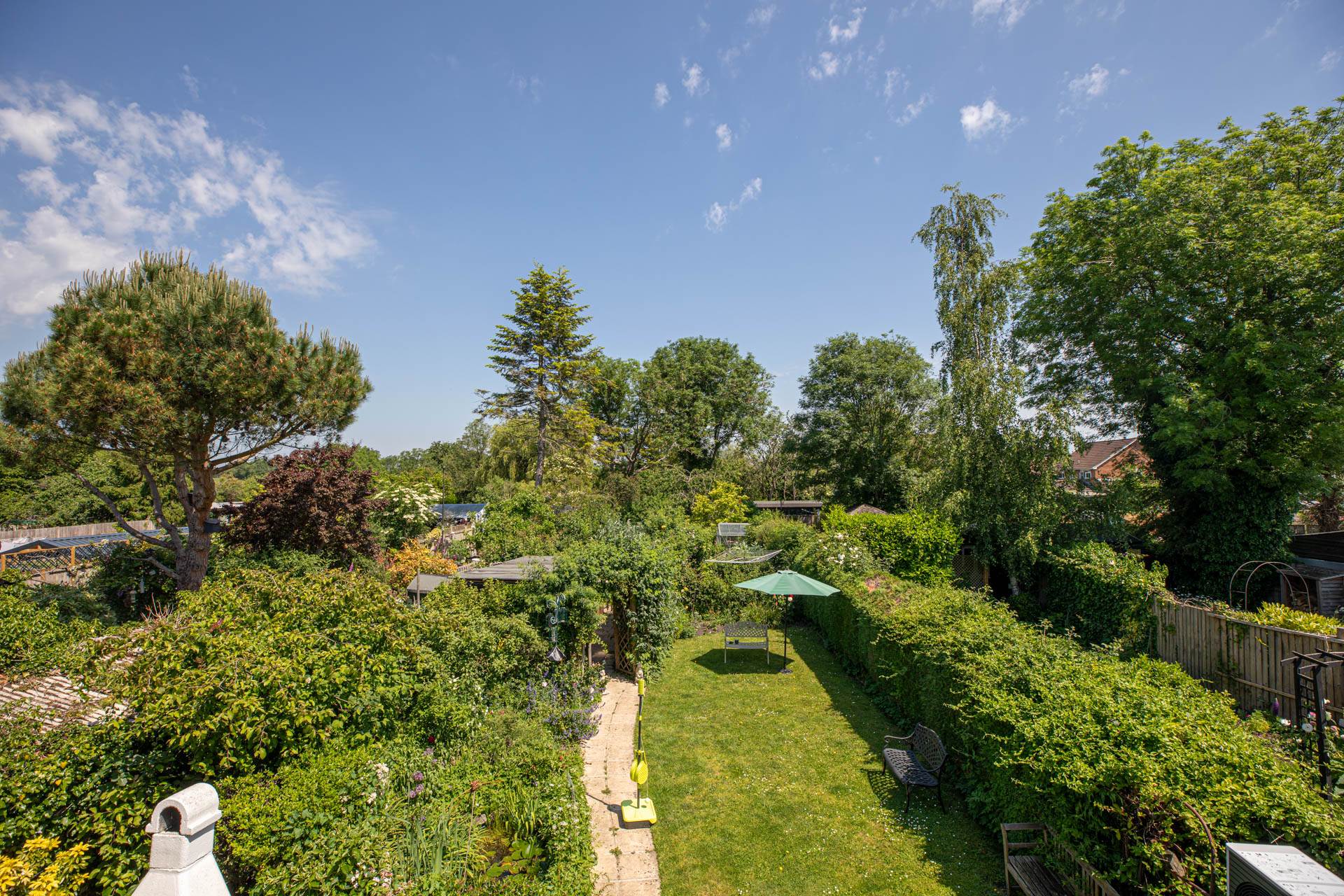 Passage Road, Saul, Image 27