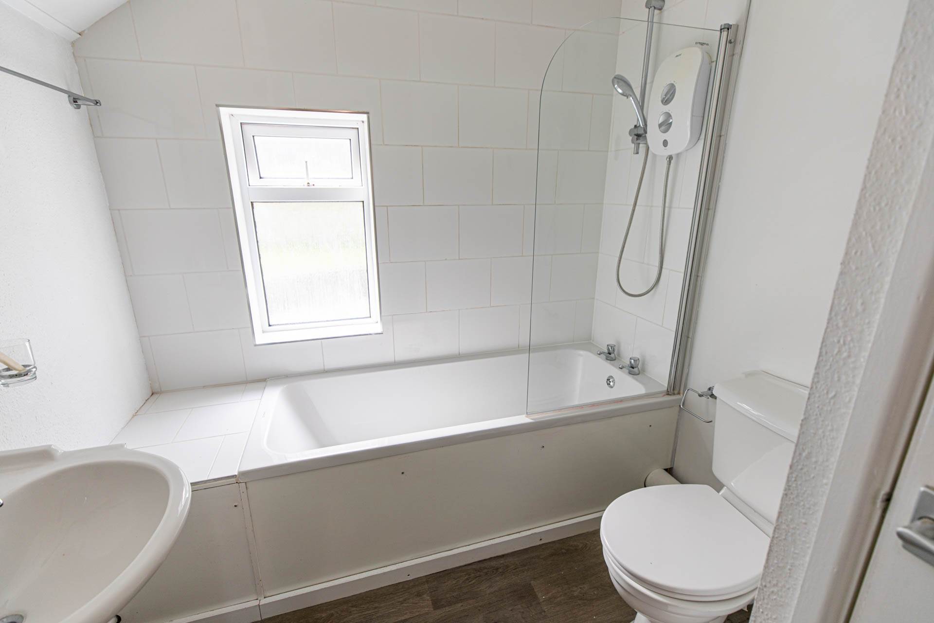 Huddersfield Villas, Lansdown, Stroud, Image 9