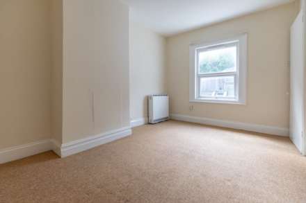 Huddersfield Villas, Lansdown, Stroud, Image 6