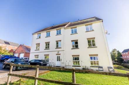 Property For Sale Hilly Orchard, Cainscross, Stroud
