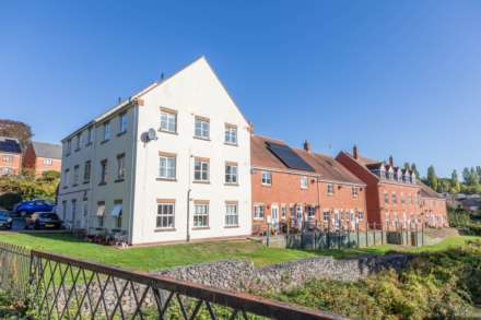 Hilly Orchard, Cainscross, Stroud, GL5, Image 16