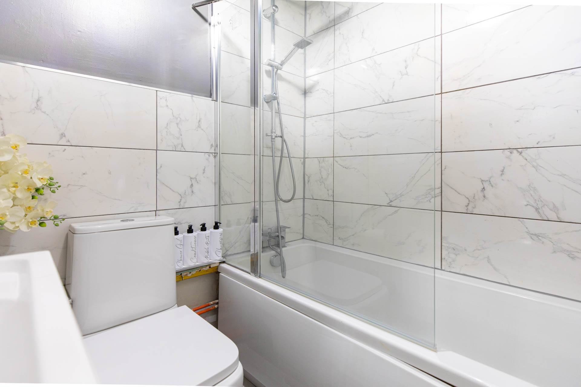 Watermoor Close, Springbank, Image 7
