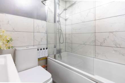 Watermoor Close, Springbank, Image 7