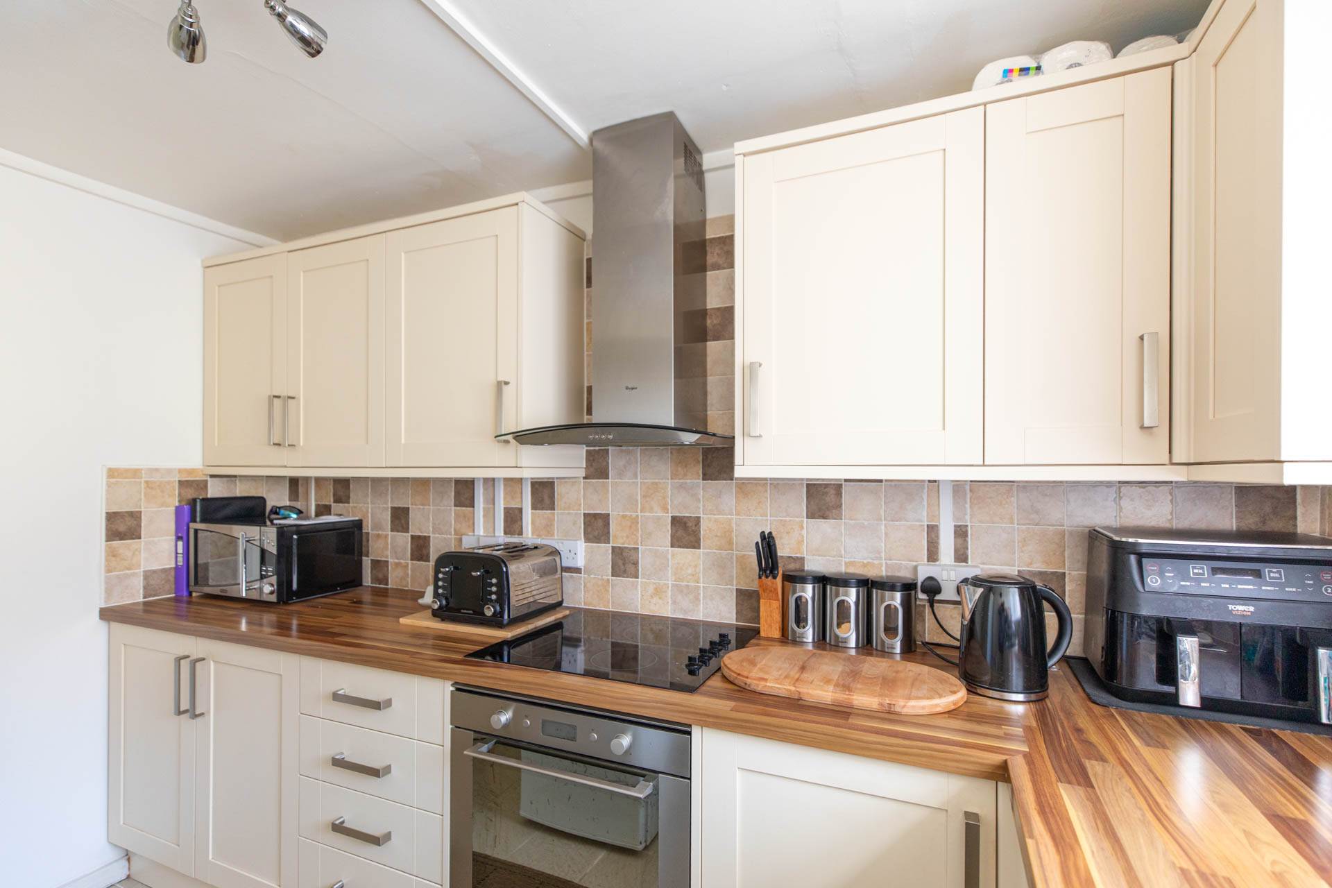 Archway Gardens, Paganhill, Stroud, Image 17