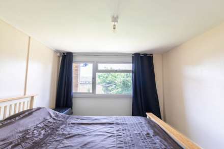 Archway Gardens, Paganhill, Stroud, Image 10