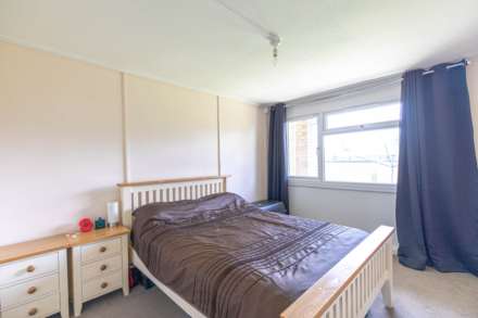 Archway Gardens, Paganhill, Stroud, Image 9