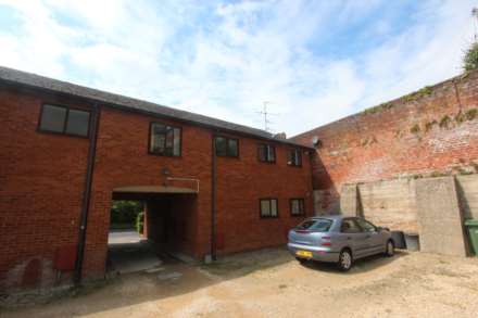 Thrupp, Stroud, Image 5