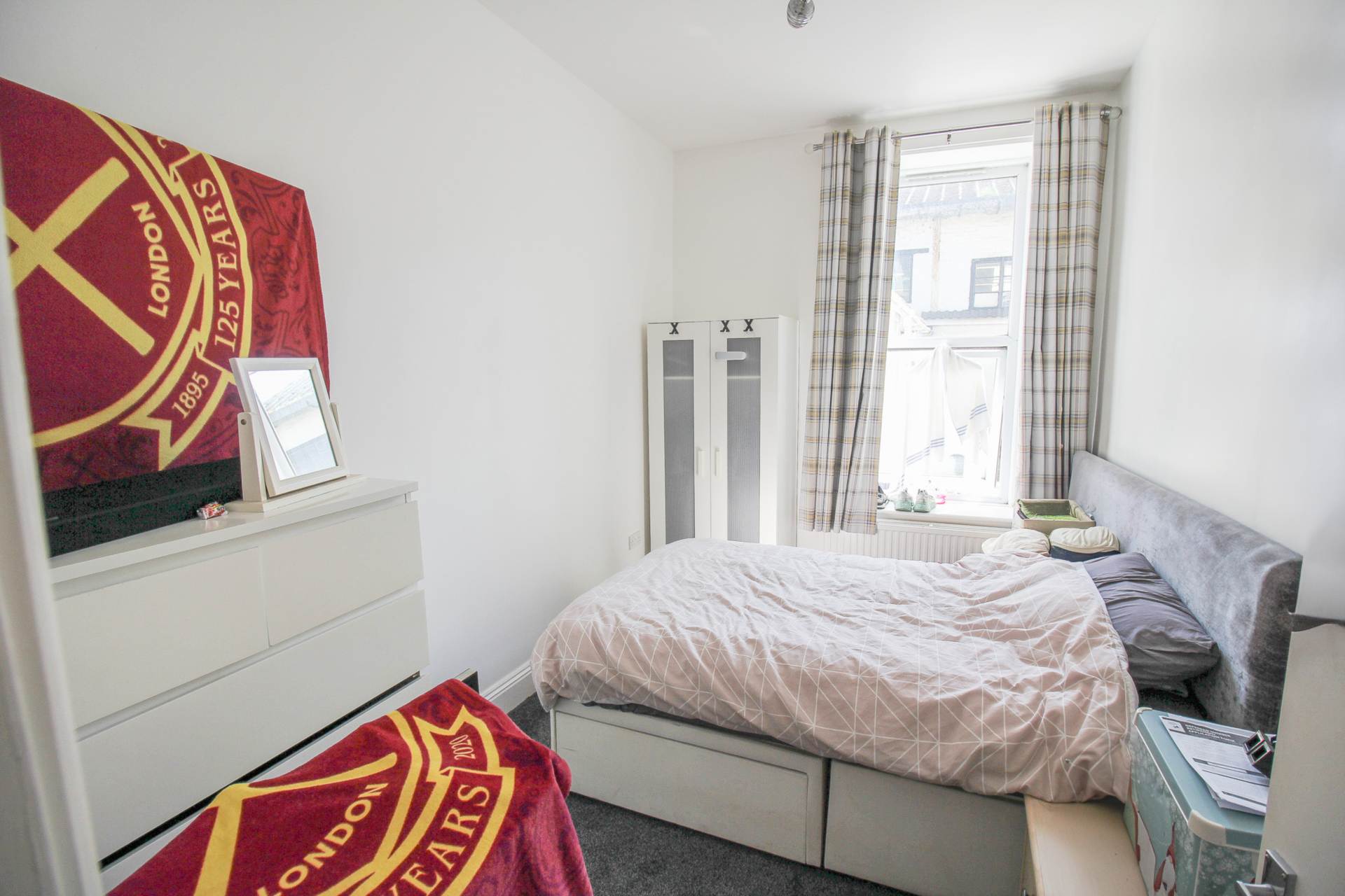 Locking Road**Ground Floor**Garage + Parking**Garden**, Image 10