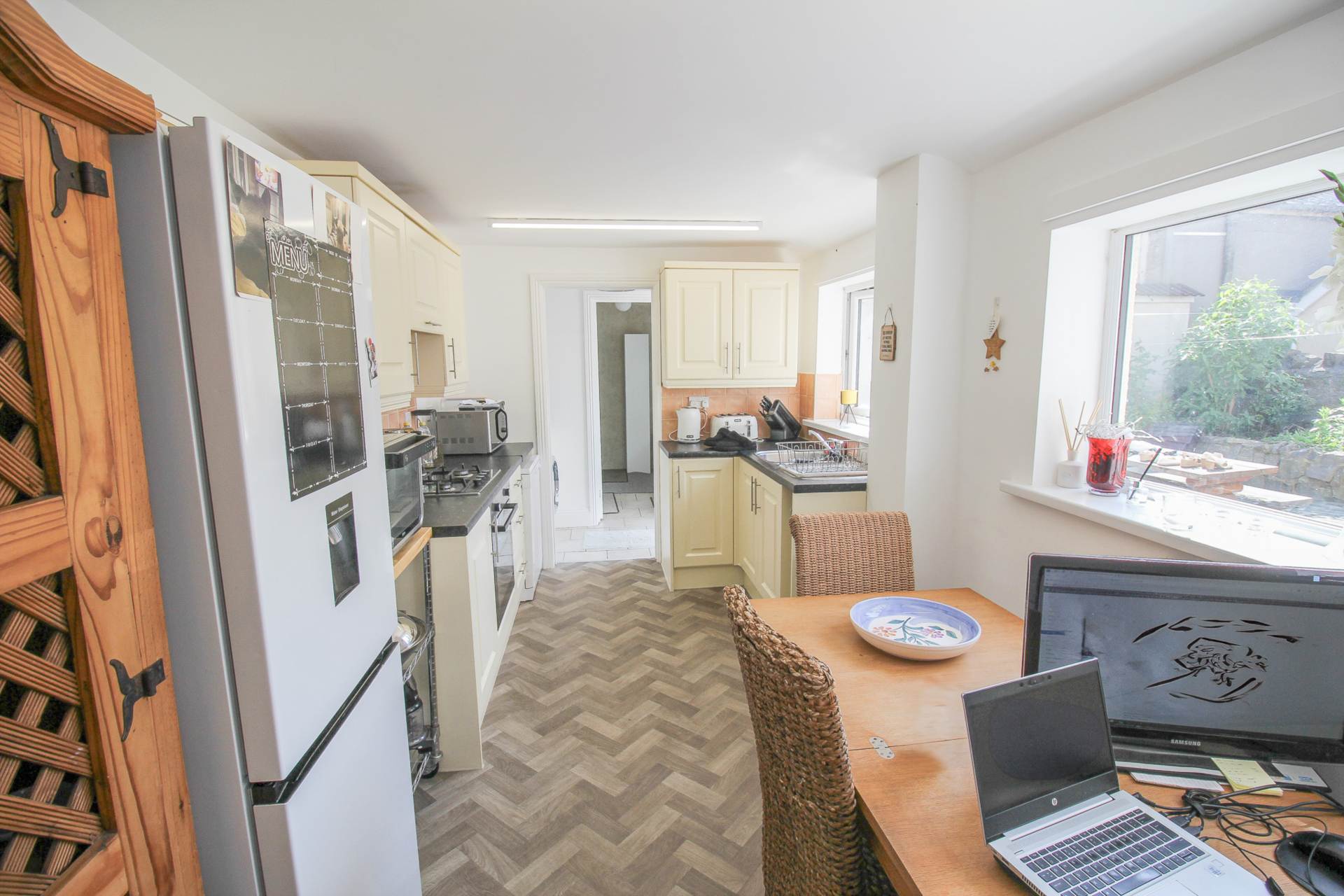 Locking Road**Ground Floor**Garage + Parking**Garden**, Image 7