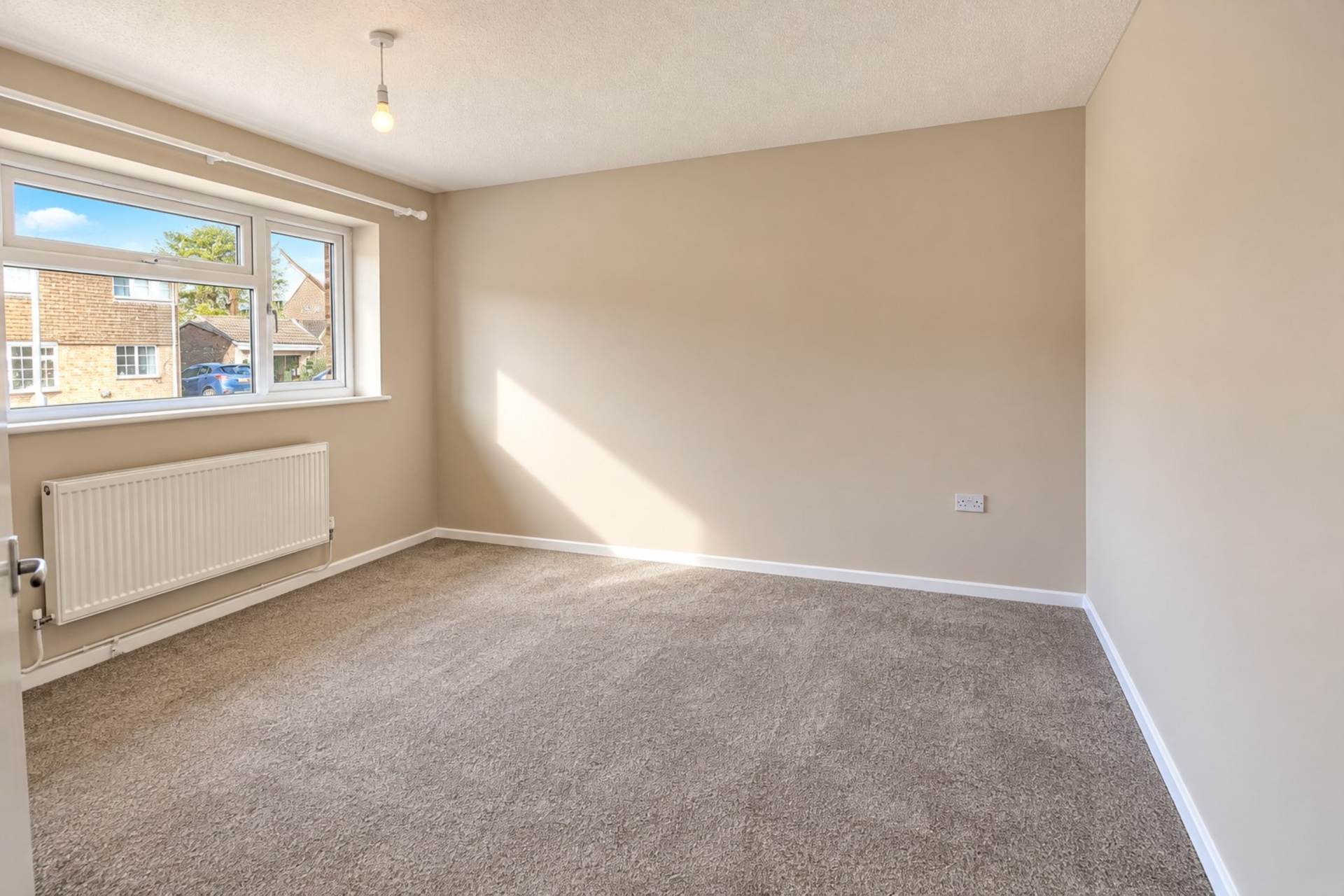 Rendcombe Close, Milton Hillside, Image 4