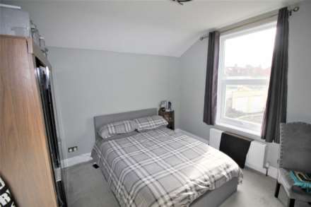 Southend Road, Southward, Image 12
